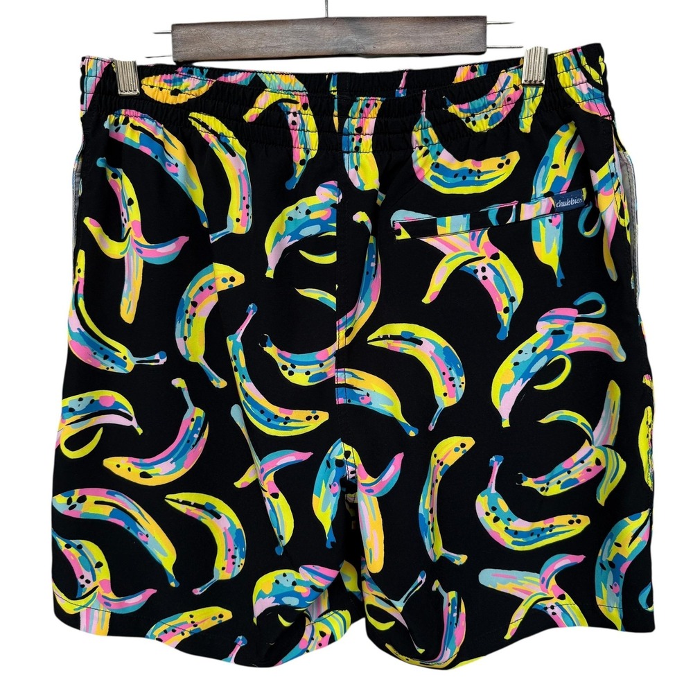 Chubbies Swim Trunks Mens Large Black Neon Banana Print 7 Inseam Shorts